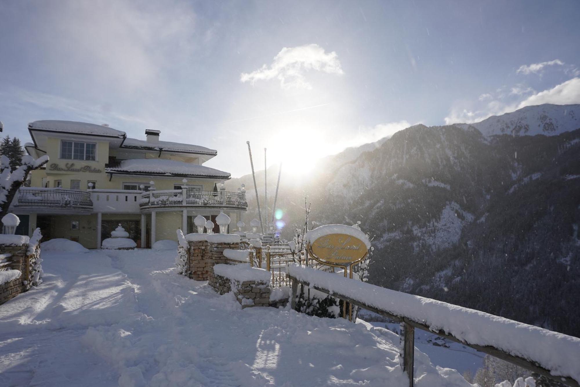 B&B Das Land-Palais - Private Mountain Hideaway Mühlwald Eksteriør bilde
