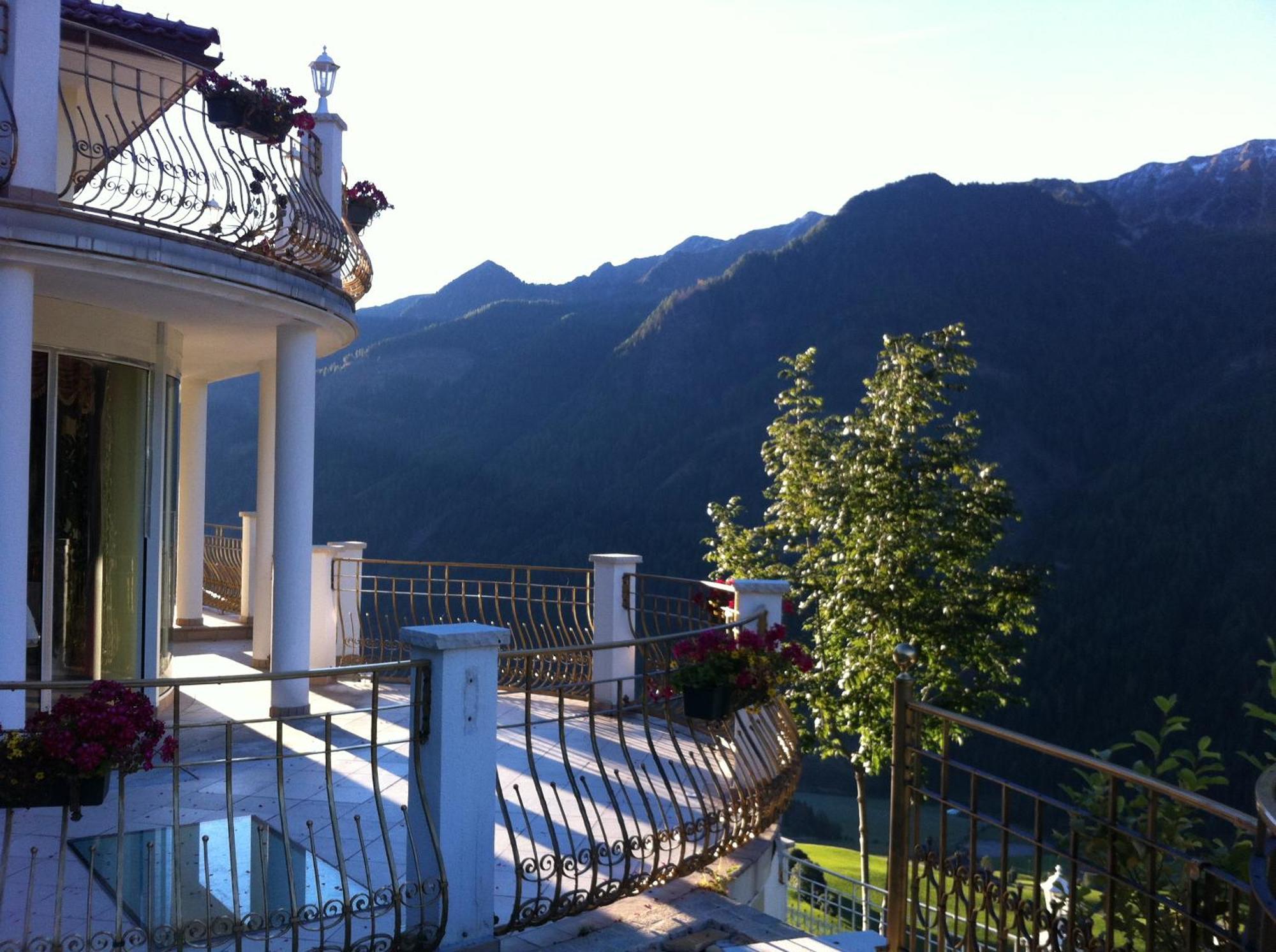 B&B Das Land-Palais - Private Mountain Hideaway Mühlwald Eksteriør bilde